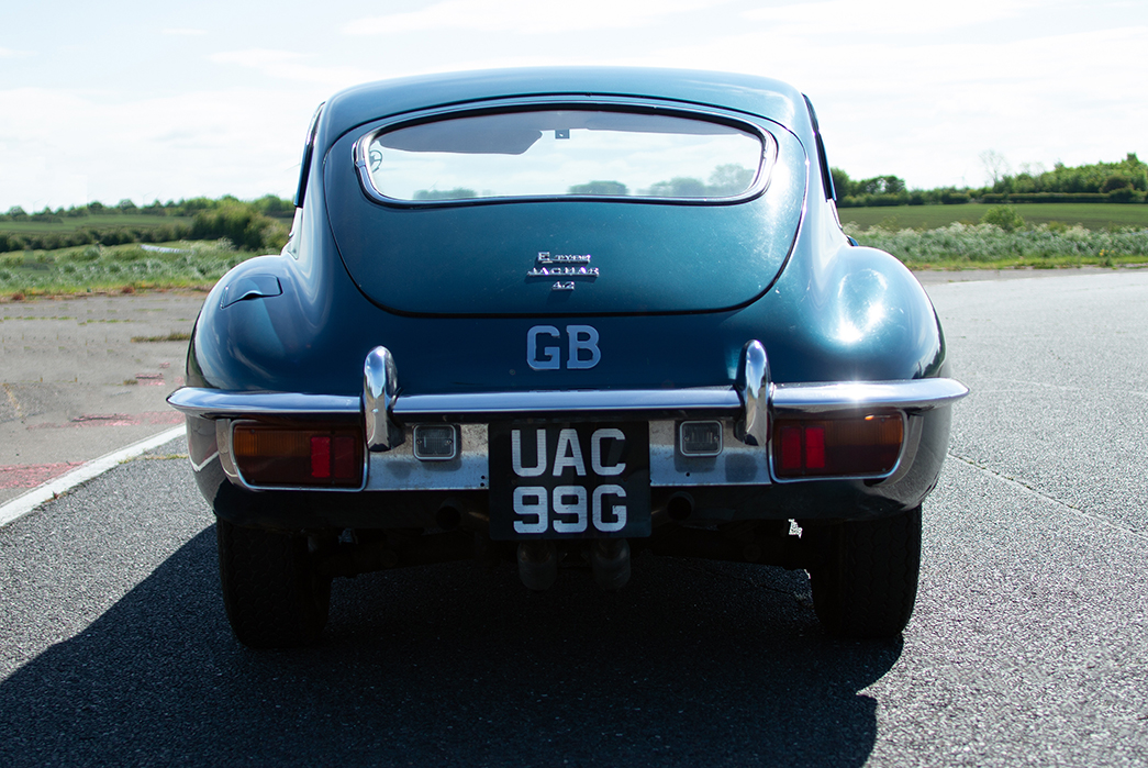 Jaguar E-Type Back