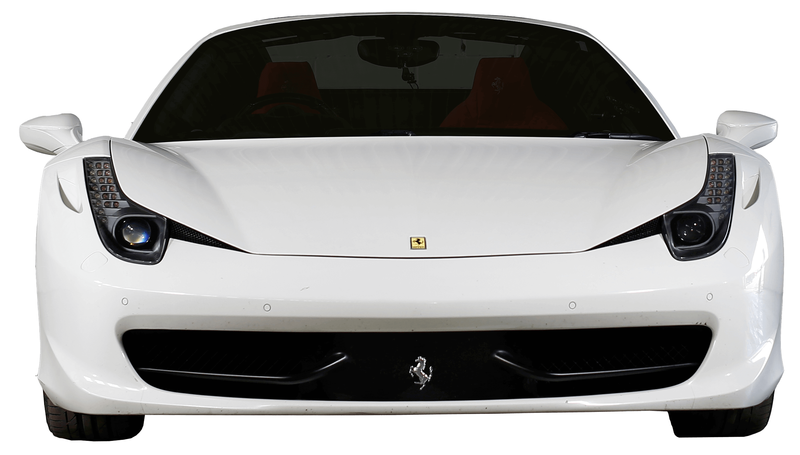 White front. Феррари белая. Машина спереди. Ferrari белая. Белая Феррари спереди.